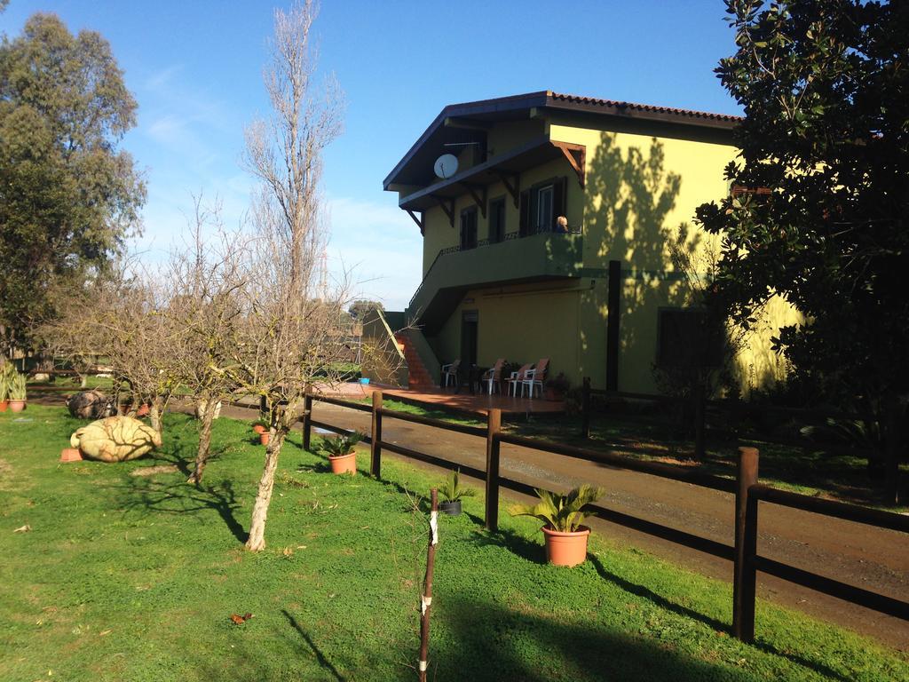 Country & Beach B&B Capoterra Kültér fotó