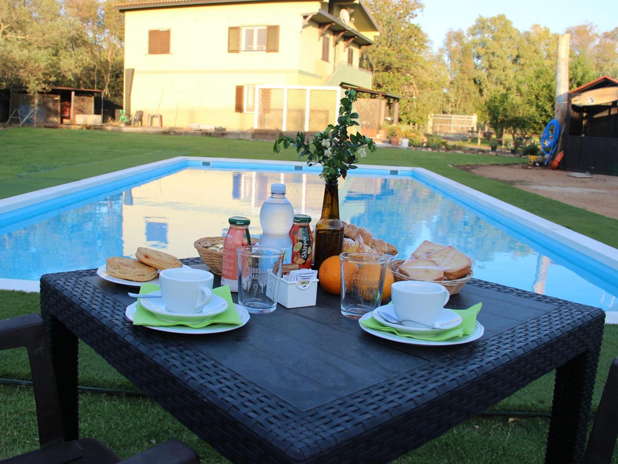 Country & Beach B&B Capoterra Kültér fotó